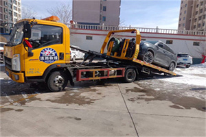 墨江救援拖车费用怎么算